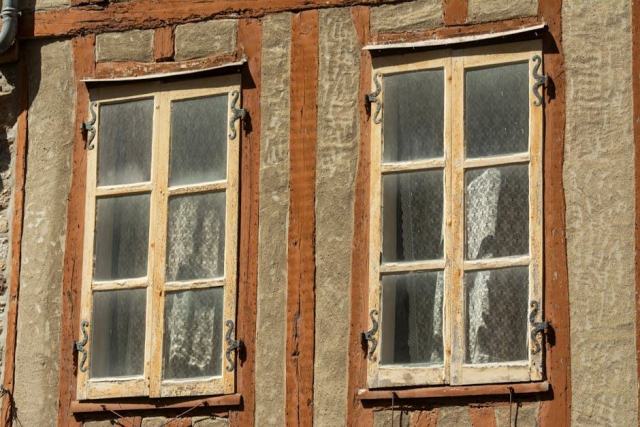 Cadre patiné bois veiné : le charme rétro des années 50 Cadre patiné bois veiné : le charme rétro des années 50