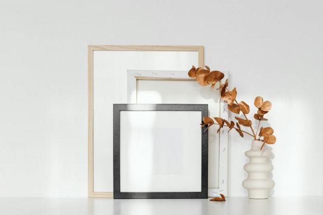 Tout sur les cadres en bois : styles, essences et conseils d'achat Tout sur les cadres en bois : styles, essences et conseils d'achat